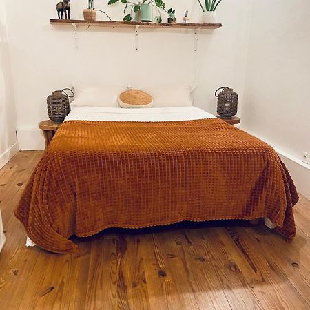 Hotel La Maison D' Hote Du Fond Du Riu Allemans-du-Dropt Esterno foto
